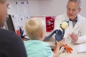 Das KUNO Kinder-Bauchzentrum der Klinik St. Hedwig (Barmherzige Brüder Regensburg) Am 30.06.2017 wurde das KUNO Kinder-Bauchzentrum der Klinik St. Hedwig offiziell eröffnet. Es ist zentrale Anlaufstelle in Ostbayern bei allen Beschwerden, Störungen und Erkrankungen rund um den Bauch.