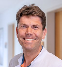 Prof. Dr. Sebastian Kerzel (Foto: Martin Straler)