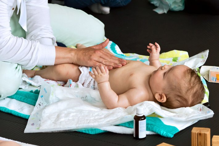 Hebammenkurs Babymassage