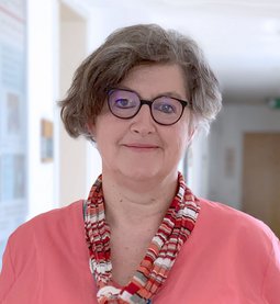 Ursula Maier (Foto: Marina Bergmüller) Ursula Maier, Diplom-Psychologin, Zuständigkeitsbereich: Perinatalzentrum