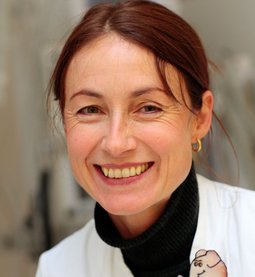 Foto von Dr. Karin Hochmuth, Oberärztin der Klinik für Anästhesie und Kinderanästhesie